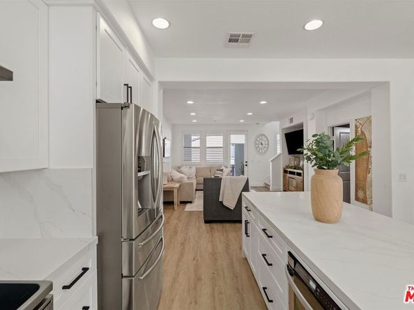 1822 Orizaba Avenue, Signal Hill CA 90755