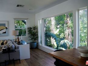 3424 Oak Glen Drive, Los Angeles CA 90068