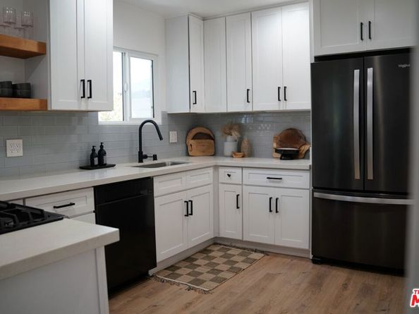 3424 Oak Glen Drive, Los Angeles CA 90068