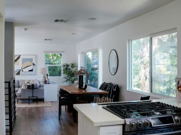 3424 Oak Glen Drive, Los Angeles CA 90068