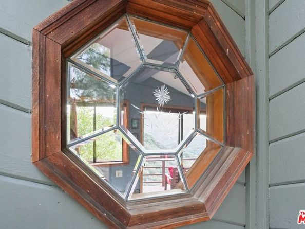 2158 Topanga Skyline Drive, Topanga CA 90290