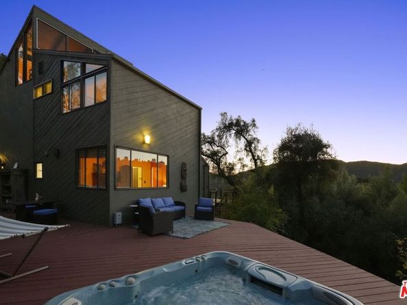 2158 Topanga Skyline Drive, Topanga CA 90290