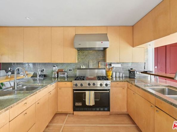 2158 Topanga Skyline Drive, Topanga CA 90290