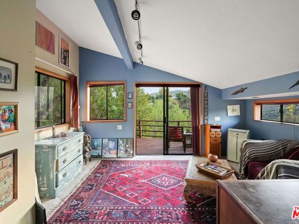 2158 Topanga Skyline Drive, Topanga CA 90290