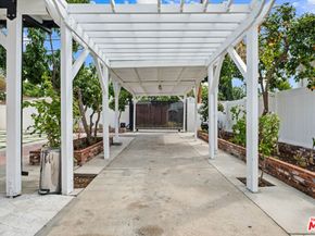 5822 Lindley Avenue, Encino CA 91316