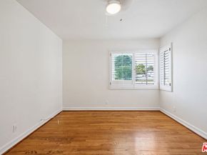 5822 Lindley Avenue, Encino CA 91316