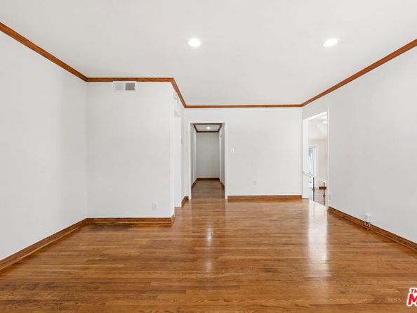 5822 Lindley Avenue, Encino CA 91316