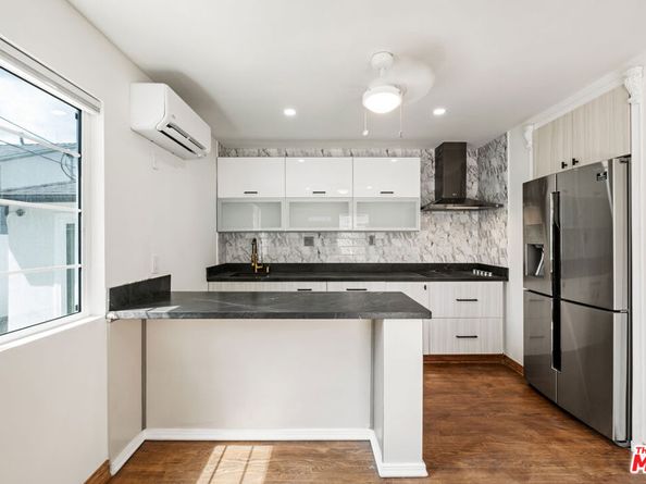 5822 Lindley Avenue, Encino CA 91316