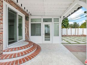 5822 Lindley Avenue, Encino CA 91316
