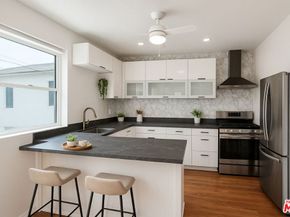 5822 Lindley Avenue, Encino CA 91316