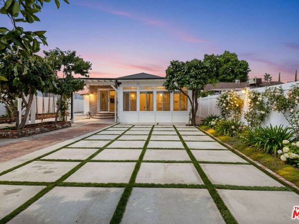 5822 Lindley Avenue, Encino CA 91316