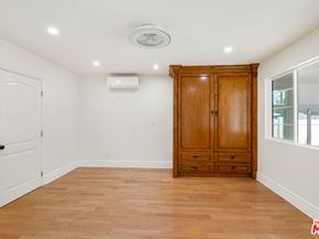 5822 Lindley Avenue, Encino CA 91316