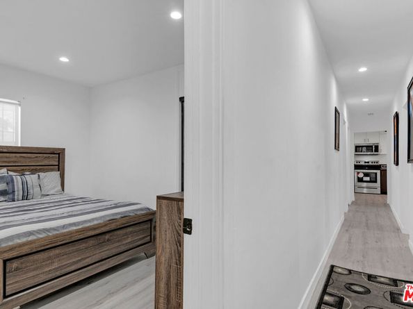 3206 W 27th Street, Los Angeles CA 90018