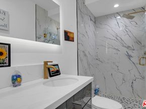 3206 W 27th Street, Los Angeles CA 90018