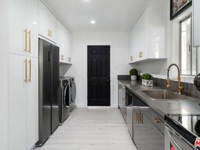 3206 W 27th Street, Los Angeles CA 90018