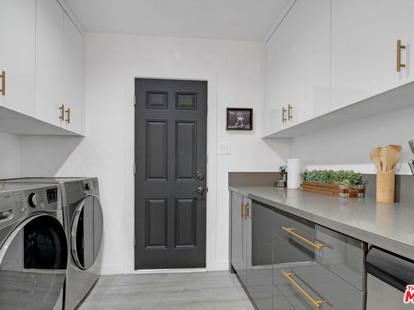 3206 W 27th Street, Los Angeles CA 90018