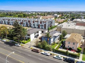 12304 Washington Place, Los Angeles CA 90066
