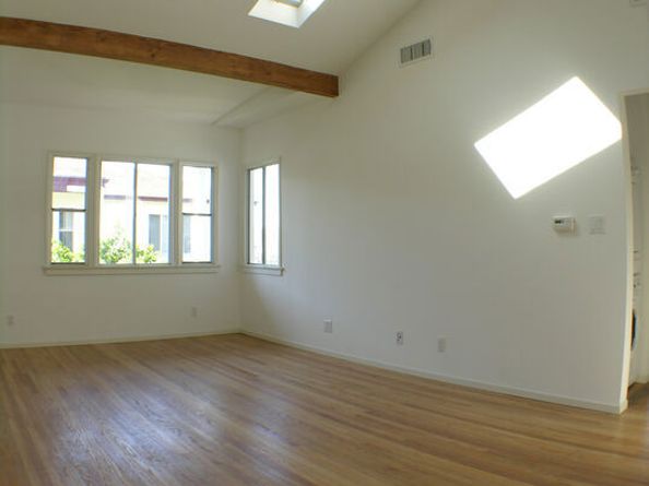 12304 Washington Place, Los Angeles CA 90066
