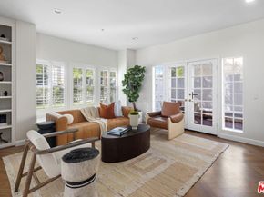 1913 Harriman Lane 1, Redondo Beach CA 90278