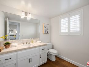 1913 Harriman Lane 1, Redondo Beach CA 90278