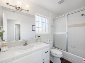 1913 Harriman Lane 1, Redondo Beach CA 90278