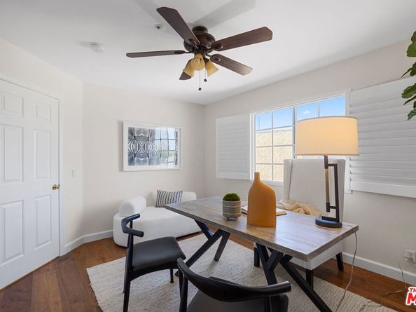 1913 Harriman Lane 1, Redondo Beach CA 90278