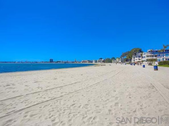 3888 Riviera Dr 206, San Diego CA 92109