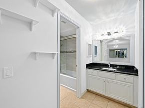 9939 Erma Rd 101, San Diego CA 92131