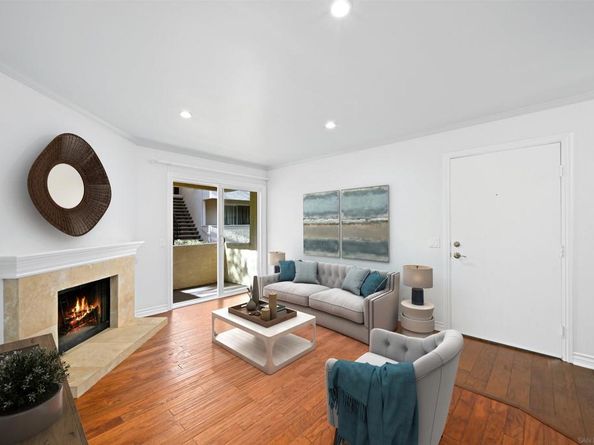 9939 Erma Rd 101, San Diego CA 92131