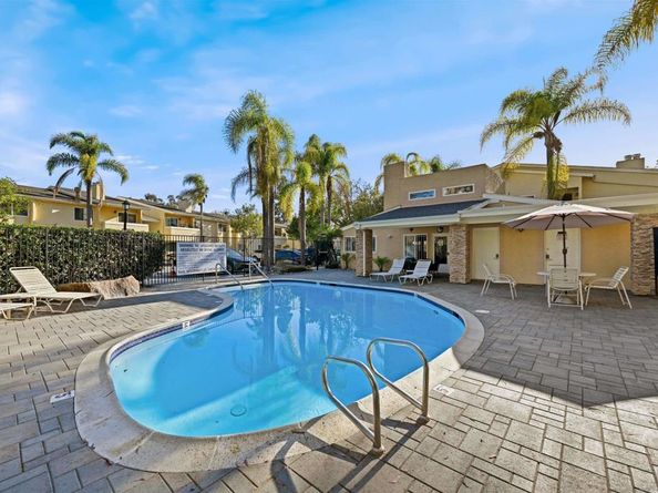 9939 Erma Rd 101, San Diego CA 92131