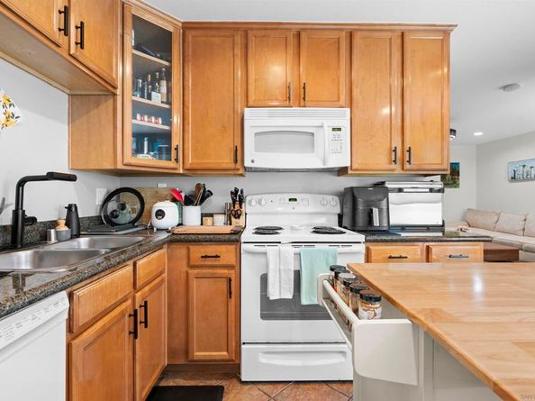 6333 College Grove Way 1101 (14), San Diego CA 92115