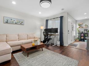 6333 College Grove Way 1101 (14), San Diego CA 92115