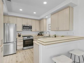 2930 Columbia St F, San Diego CA 92103