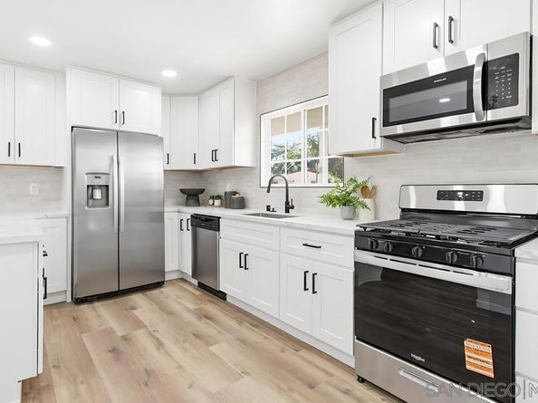 2604 Magnolia Ave, San Diego CA 92109