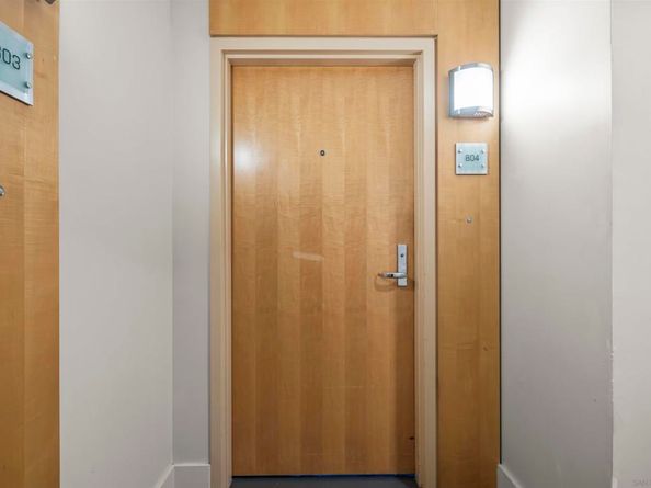 575 6th Ave 804, San Diego CA 92101