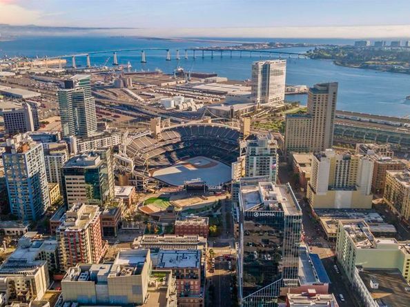 575 6th Ave 804, San Diego CA 92101