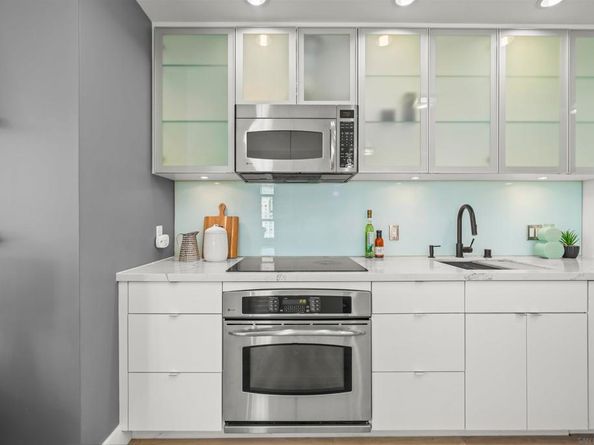 575 6th Ave 804, San Diego CA 92101