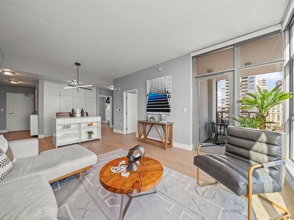 575 6th Ave 804, San Diego CA 92101