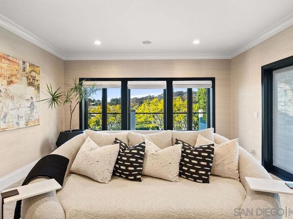 2516 Ruette Nicole, La Jolla CA 92037