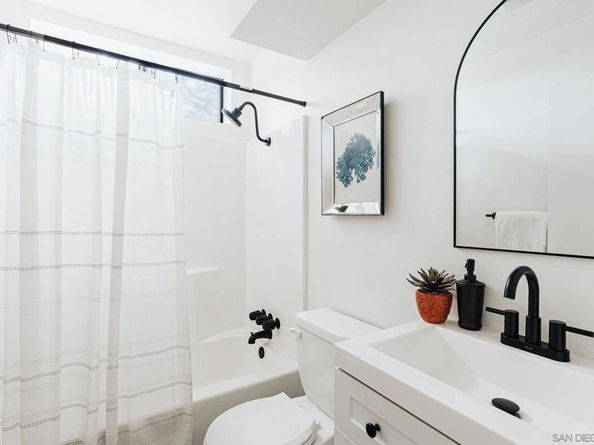 4652 Don Lorenzo Dr A, Los Angeles CA 90008