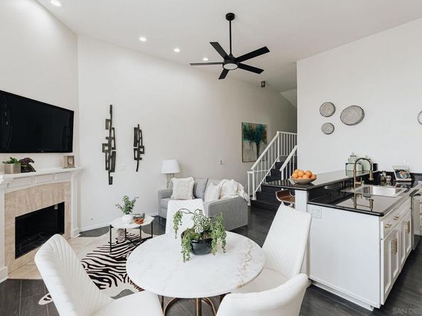 4652 Don Lorenzo Dr A, Los Angeles CA 90008