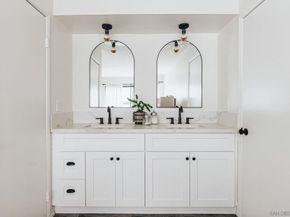 4652 Don Lorenzo Dr A, Los Angeles CA 90008