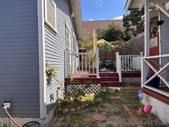 609 Genter, La Jolla CA 92037