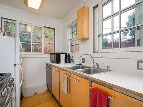 609 Genter, La Jolla CA 92037