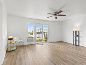 4860 Rolando Ct 42, San Diego CA 92115