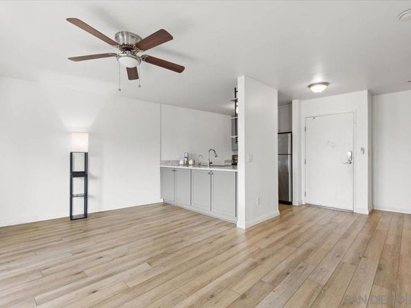 4860 Rolando Ct 42, San Diego CA 92115