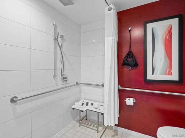 207 5th 739, San Diego CA 92101