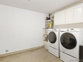1313 Terracina Ln, San Diego CA 92103