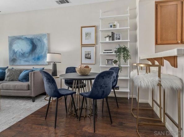 1313 Terracina Ln, San Diego CA 92103