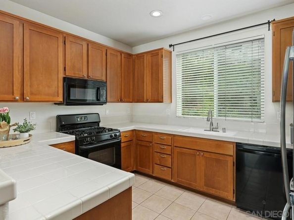 1313 Terracina Ln, San Diego CA 92103